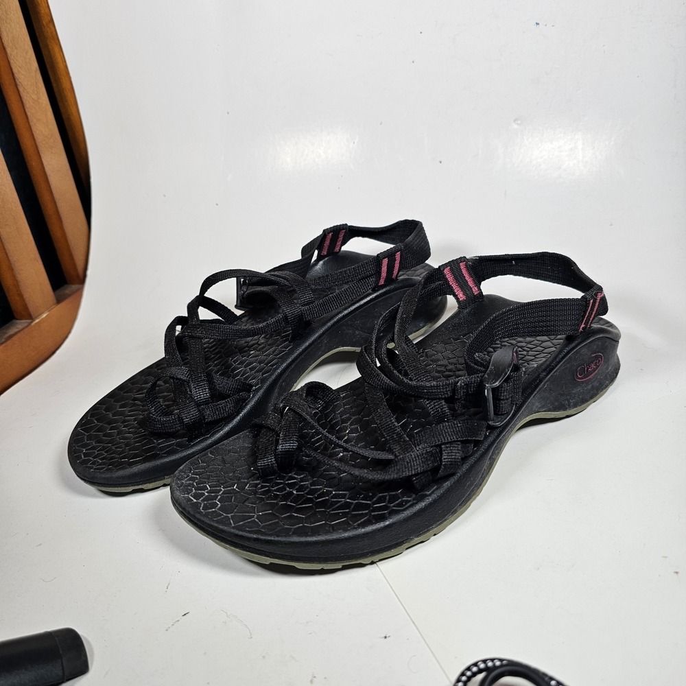 CHACO Black strap Sandals Women's 8